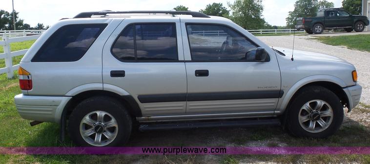 image for item K1703 1998 Isuzu Rodeo