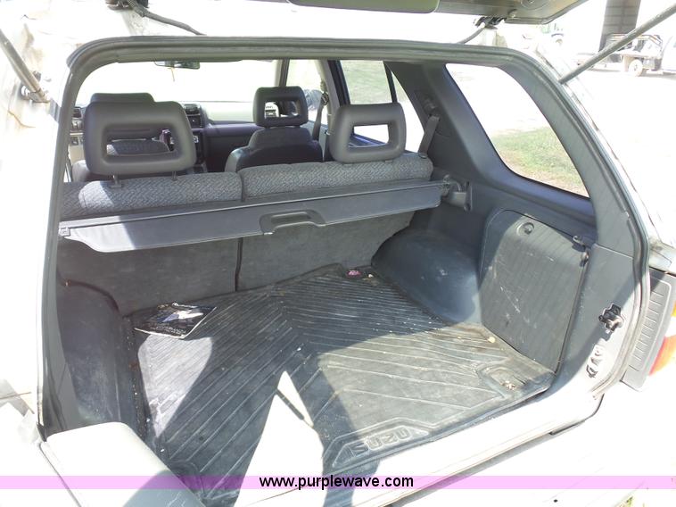 image for item K1703 1998 Isuzu Rodeo