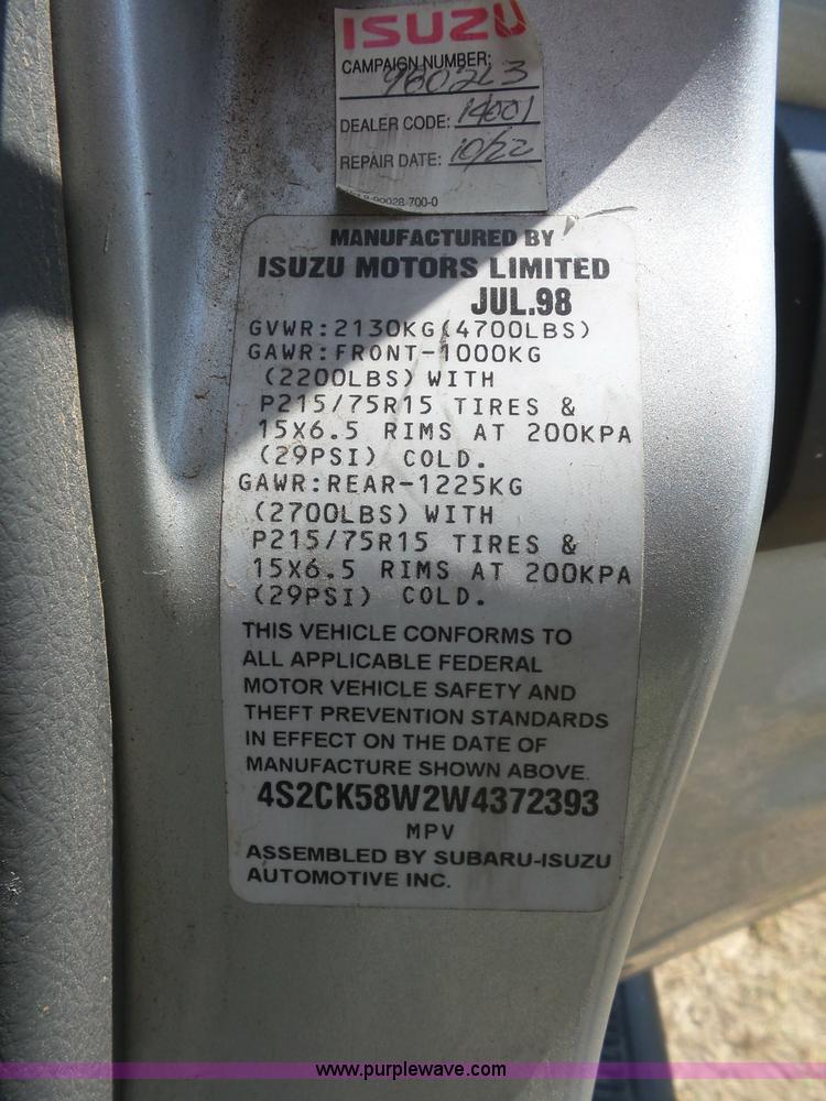 image for item K1703 1998 Isuzu Rodeo