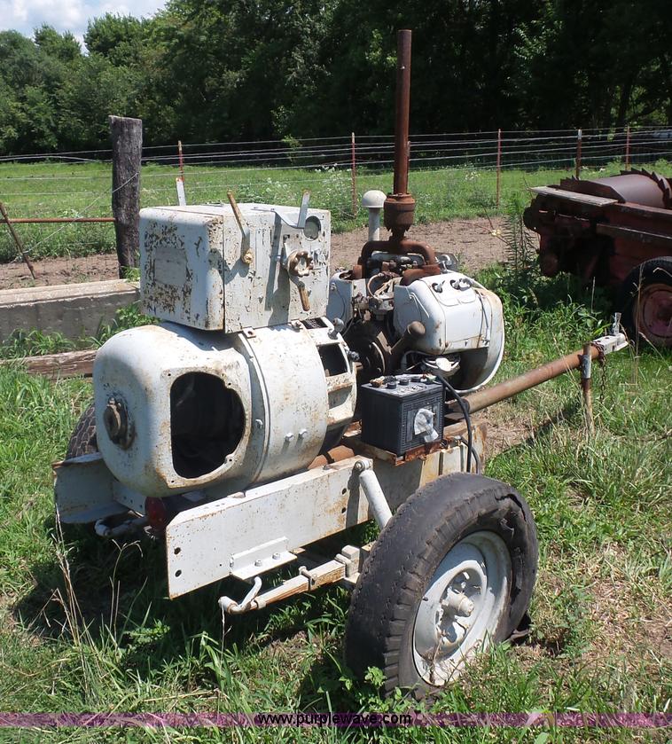 image for item K1705 Portable welder