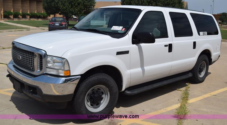 image for item K2930 2003 Ford Excursion SUV