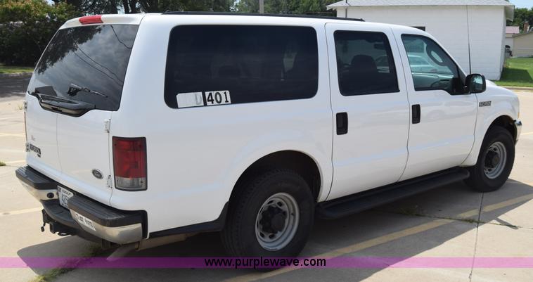 image for item K2930 2003 Ford Excursion SUV
