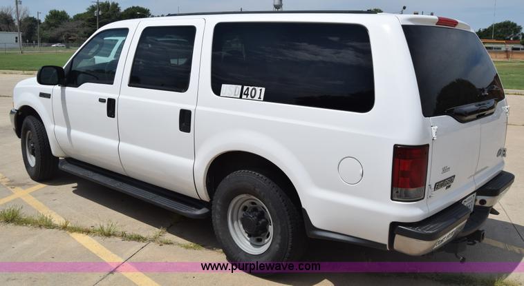 image for item K2930 2003 Ford Excursion SUV