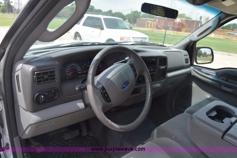 image for item K2930 2003 Ford Excursion SUV