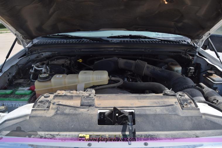 image for item K2930 2003 Ford Excursion SUV