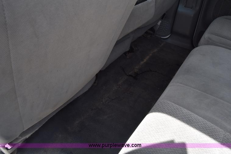 image for item K2930 2003 Ford Excursion SUV