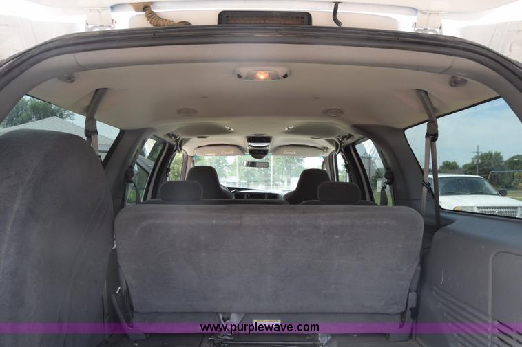 image for item K2930 2003 Ford Excursion SUV