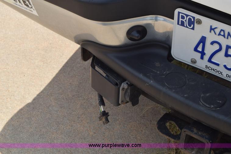 image for item K2930 2003 Ford Excursion SUV