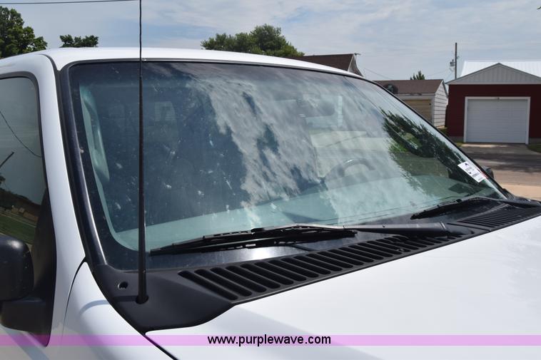 image for item K2930 2003 Ford Excursion SUV