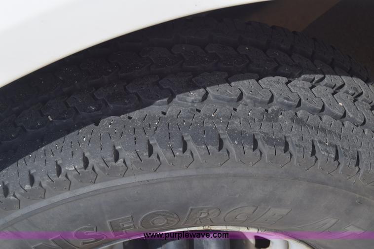 image for item K2930 2003 Ford Excursion SUV