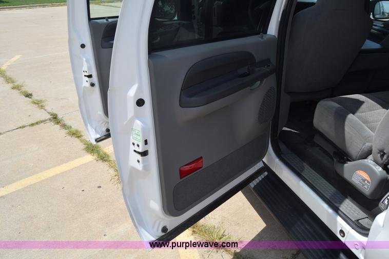 image for item K2930 2003 Ford Excursion SUV