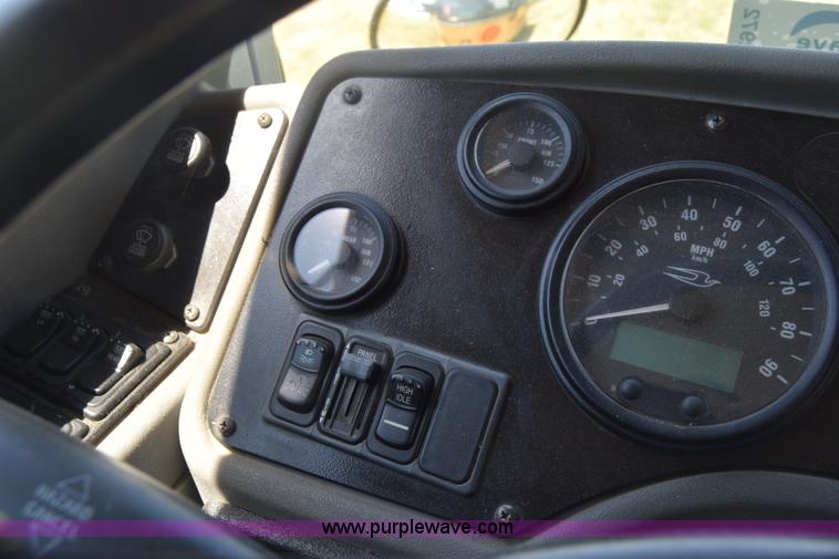 image for item K2972 2009 Blue Bird school bus