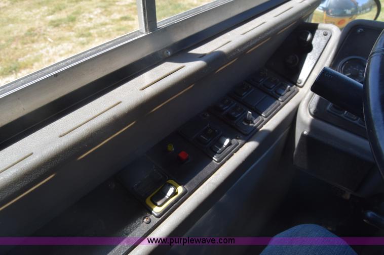 image for item K2972 2009 Blue Bird school bus