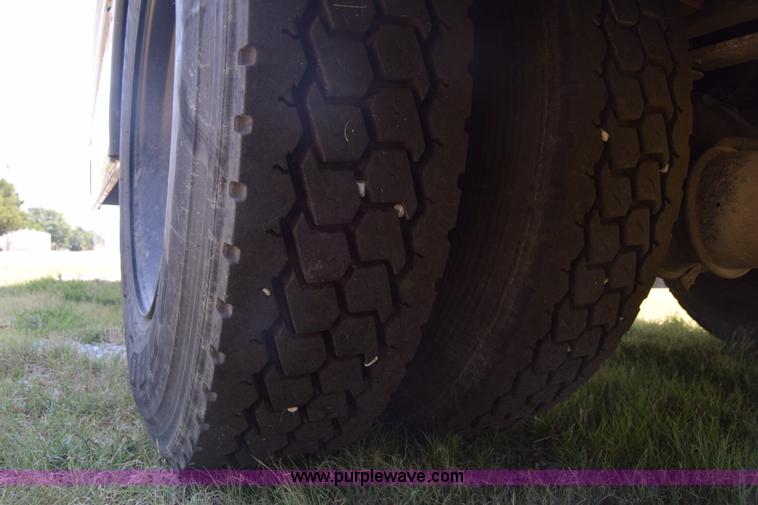 image for item K2972 2009 Blue Bird school bus