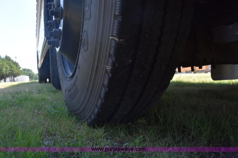 image for item K2972 2009 Blue Bird school bus