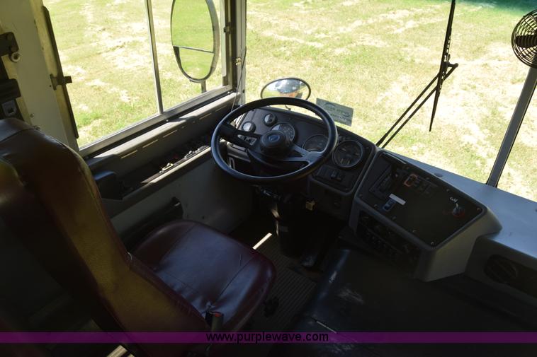 image for item K2973 2009 Blue Bird school bus