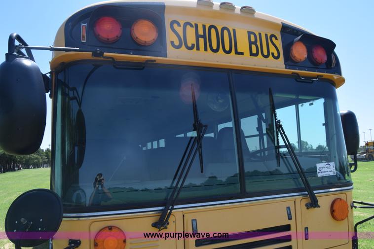 image for item K2973 2009 Blue Bird school bus