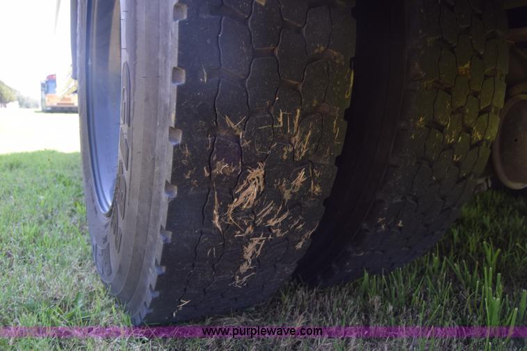 image for item K2973 2009 Blue Bird school bus