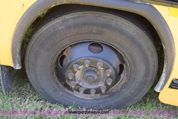 image for item K2973 2009 Blue Bird school bus