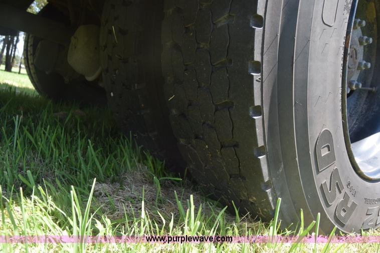 image for item K2973 2009 Blue Bird school bus