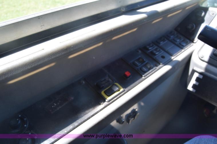 image for item K2974 2009 Blue Bird school bus