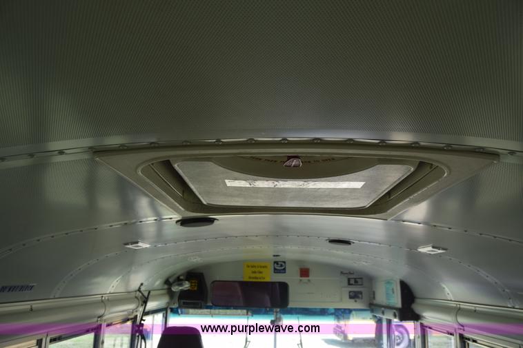 image for item K2975 2009 Blue Bird school bus