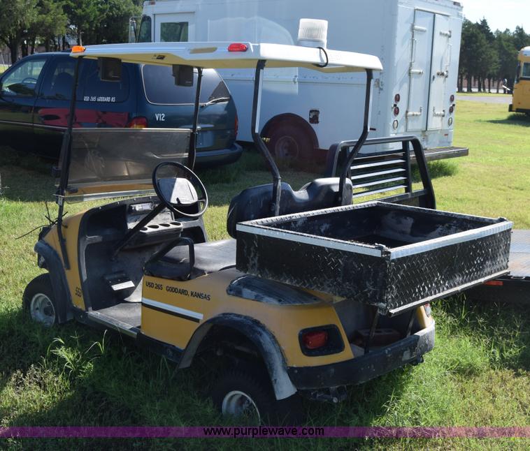 image for item K2976 1996 Ez-go golf cart