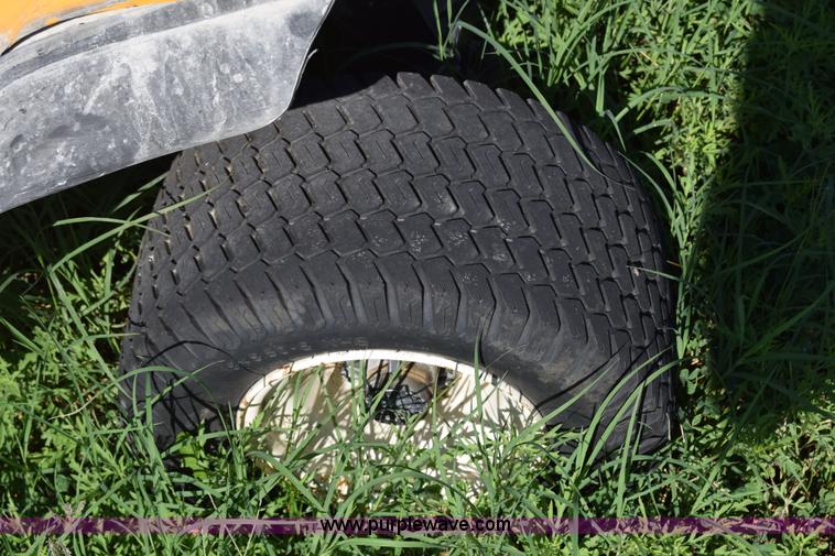 image for item K2976 1996 Ez-go golf cart