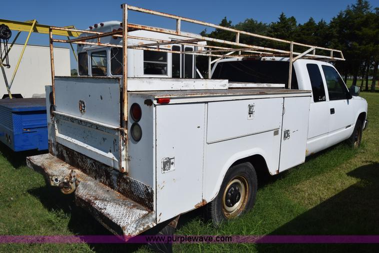 image for item K2981 1994 Chevrolet 2500 Ext. Cab utility truck