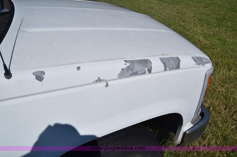 image for item K2981 1994 Chevrolet 2500 Ext. Cab utility truck