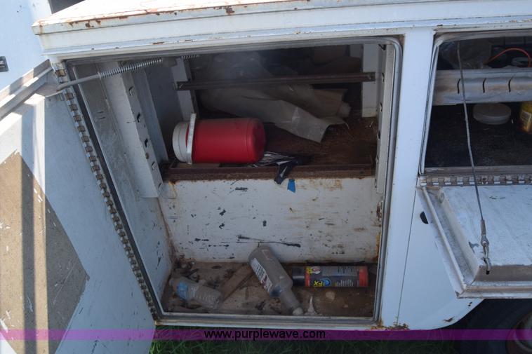 image for item K2981 1994 Chevrolet 2500 Ext. Cab utility truck