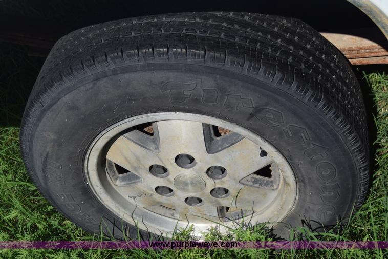 image for item K2982 1990 Chevrolet 1500 pickup truck