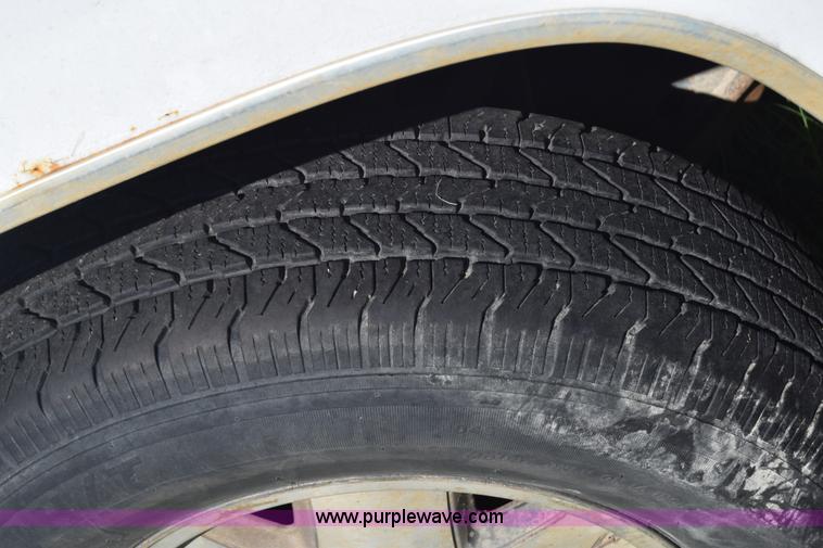 image for item K2982 1990 Chevrolet 1500 pickup truck