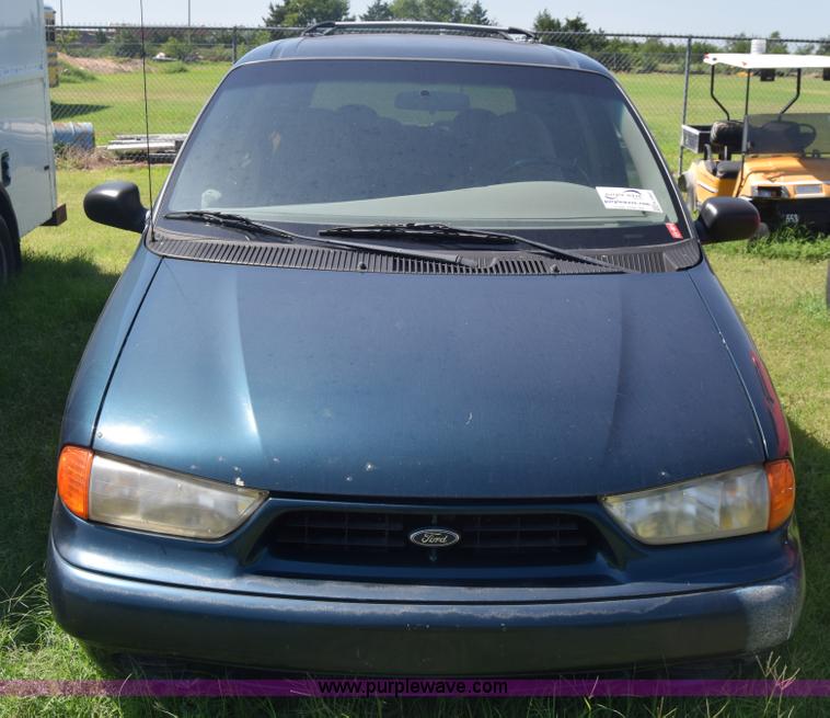 image for item K2987 1998 Ford Windstar van