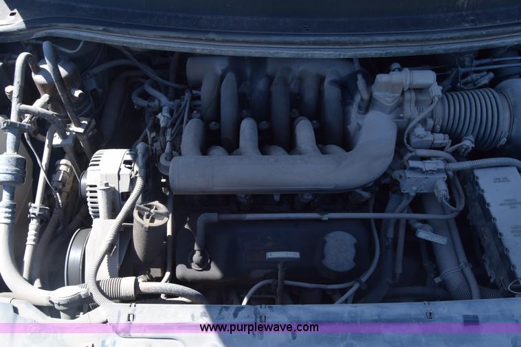 image for item K2987 1998 Ford Windstar van