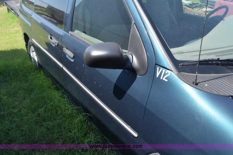 image for item K2987 1998 Ford Windstar van