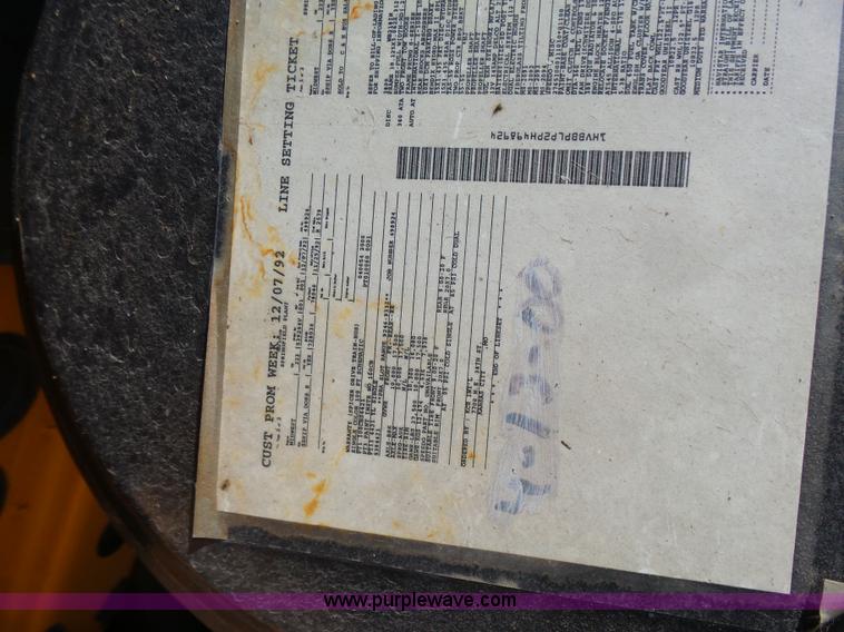 image for item K3137 1993 International 3800 Amtran school bus