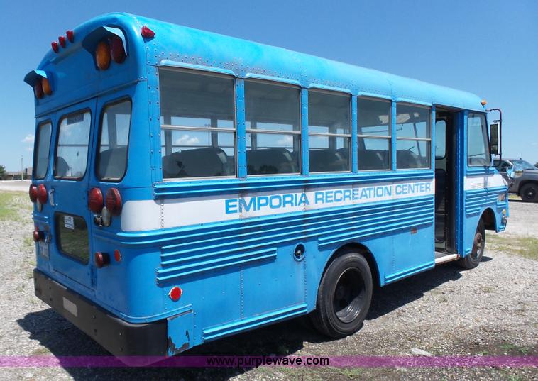 image for item K3138 1981 Chevrolet P30 bus