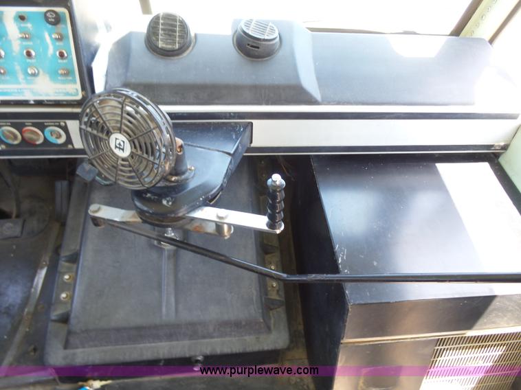 image for item K3138 1981 Chevrolet P30 bus