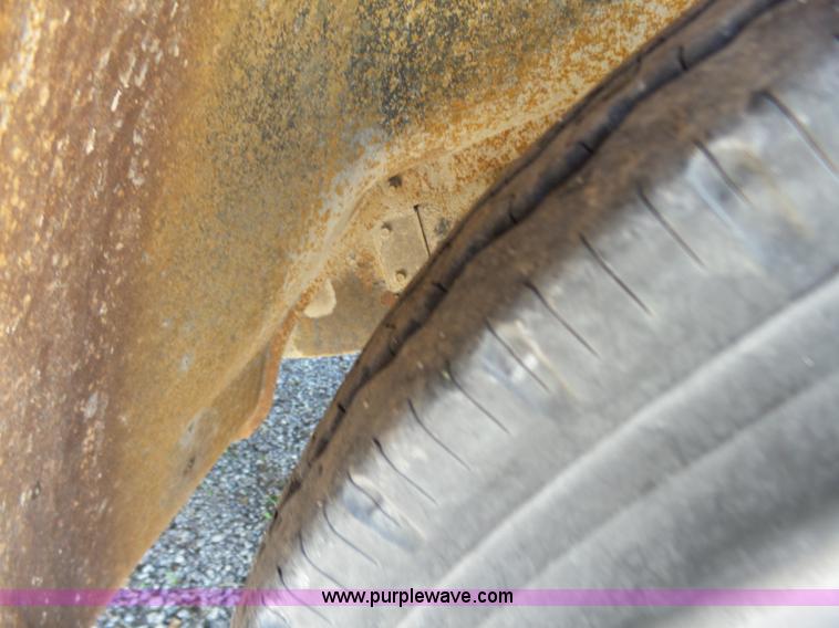 image for item K3138 1981 Chevrolet P30 bus