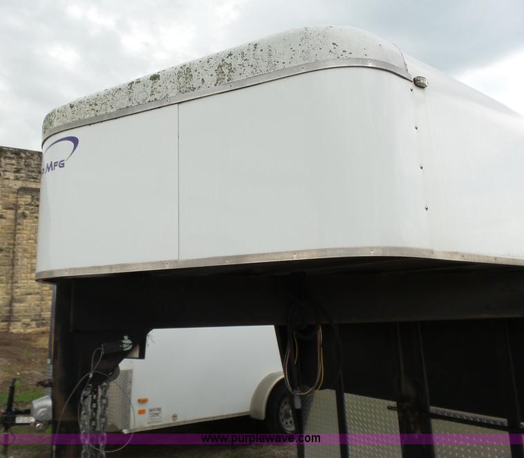 image for item K3163 2005 Sharp enclosed cargo trailer