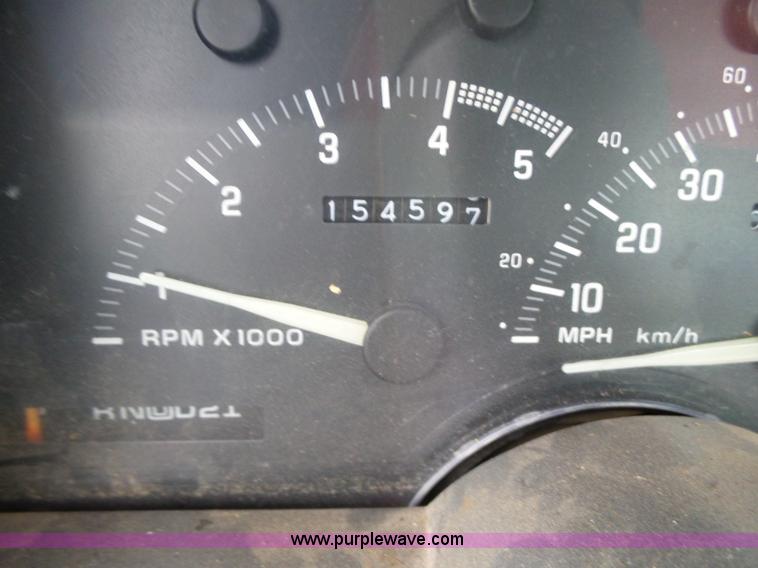 image for item K3166 1991 Chevrolet Scottsdale 1500 pickup truck