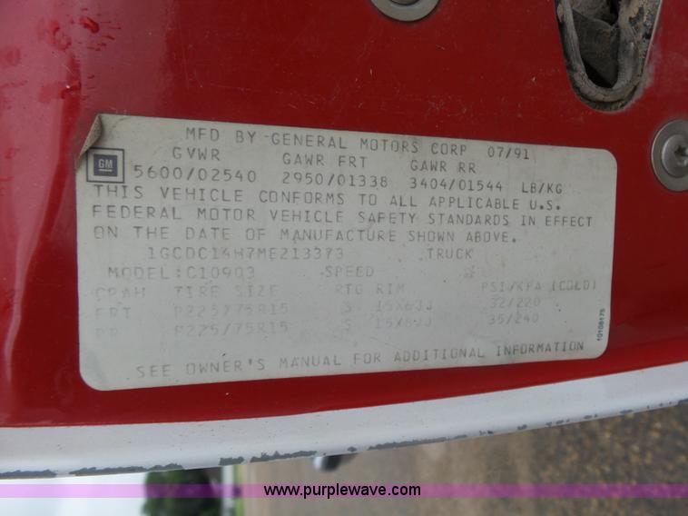 image for item K3166 1991 Chevrolet Scottsdale 1500 pickup truck