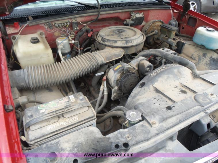 image for item K3166 1991 Chevrolet Scottsdale 1500 pickup truck