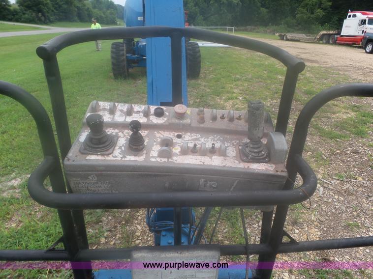 image for item K3482 1999 Up Right SB60 boom lift