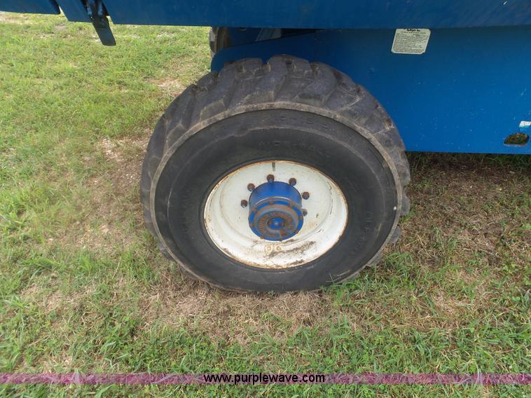 image for item K3482 1999 Up Right SB60 boom lift