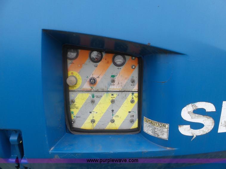 image for item K3482 1999 Up Right SB60 boom lift