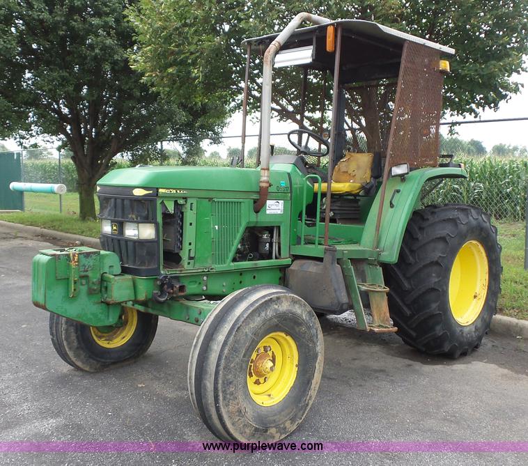 image for item K3486 John Deere 2410 tractor