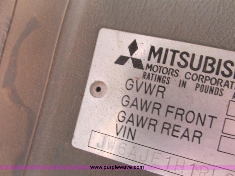 image for item K4056 1994 Mitsubishi Fuso FE truck cab and chassis