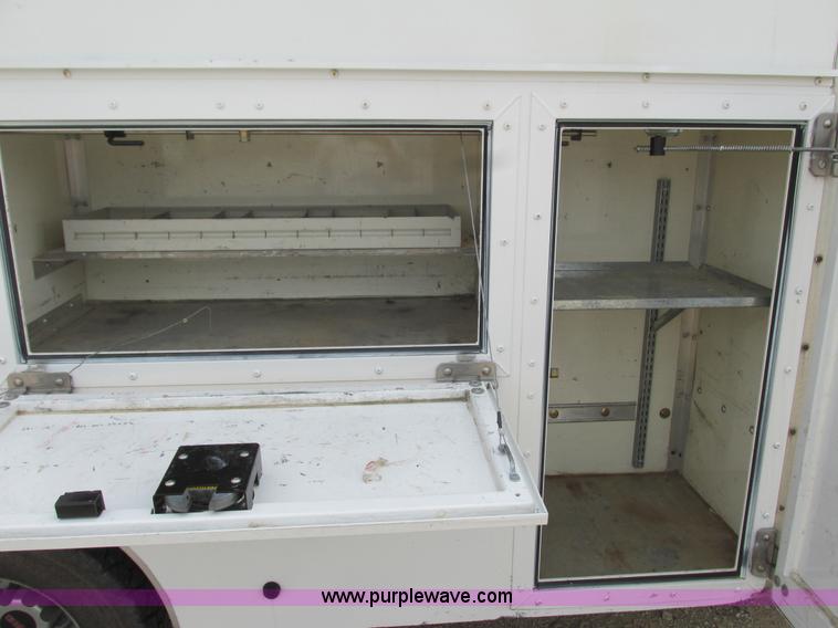 image for item K4061 2006 GMC Savana G3500 Cargo service truck